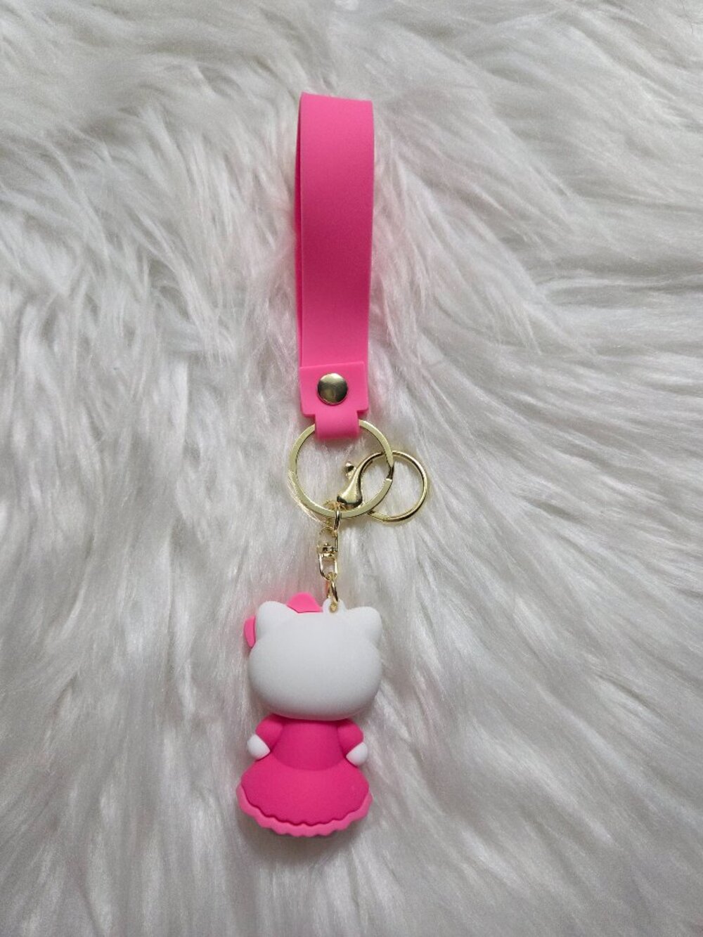 Hello Kitty Keychain - Picture 2 of 6